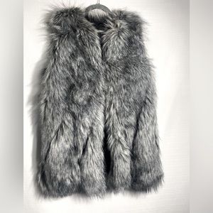 BCBGMAXAZRIA Makenzie Large Faux Fur Sleeveless Coat
